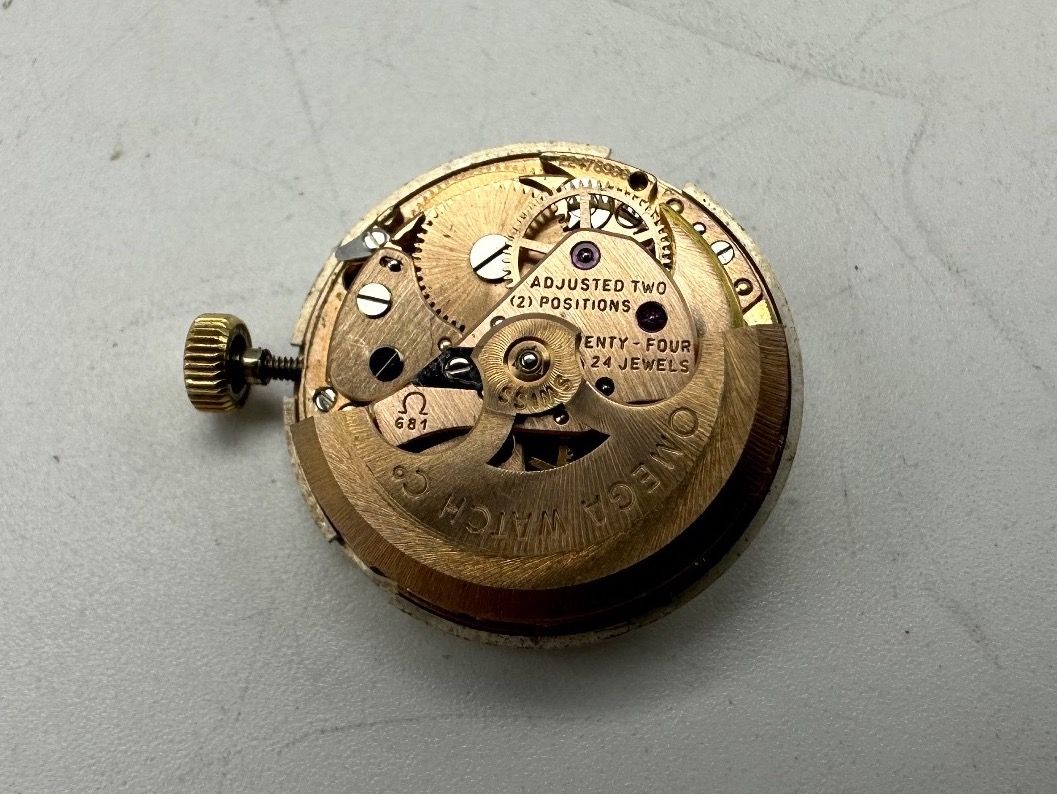 Omega Orologi: Omega Ladymatic cal.681 – Usato da Brüttisellen venduto da AlphaOmega05 1