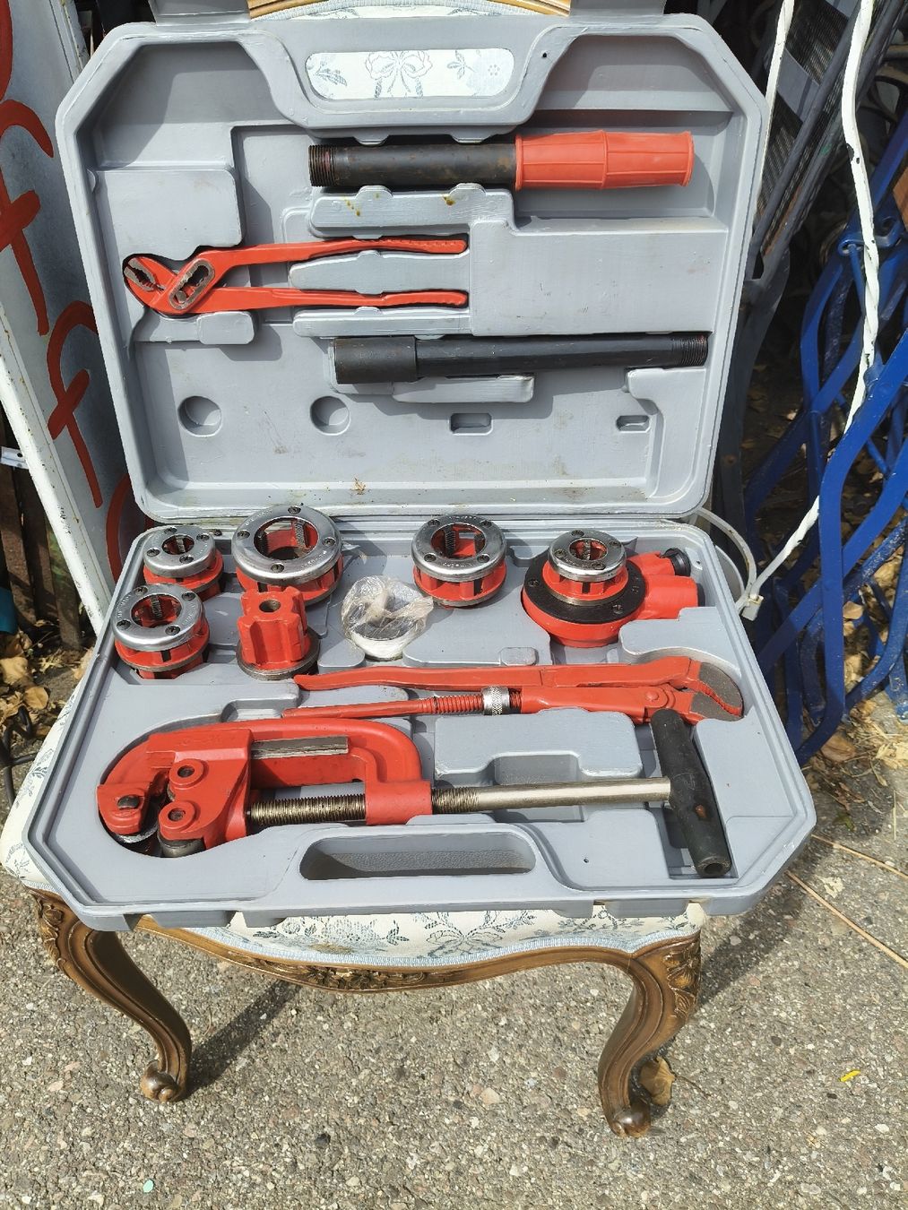Alle Werkzeuge: Pipe Threading Kit  – Gebraucht aus Zwingen von inf_2blh 3