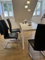 Freischwinger Stühle schwarz 6x mit leichten Gebrauchsspuren