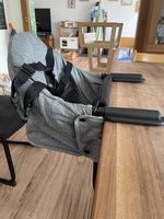 Guzzie + Guss Tischsitz in Grau  praktisch und platzsparend