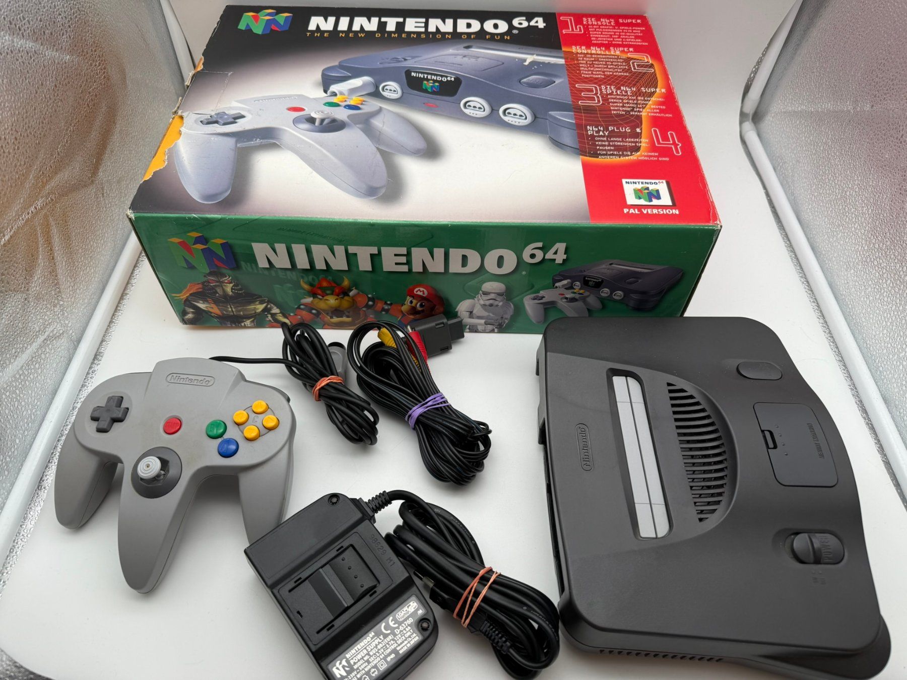 Nintendo Konsolen: Nintendo 64 N64 + OVP Konsole Retro – Gebraucht aus St. Gallen von MarianoPokemon 4