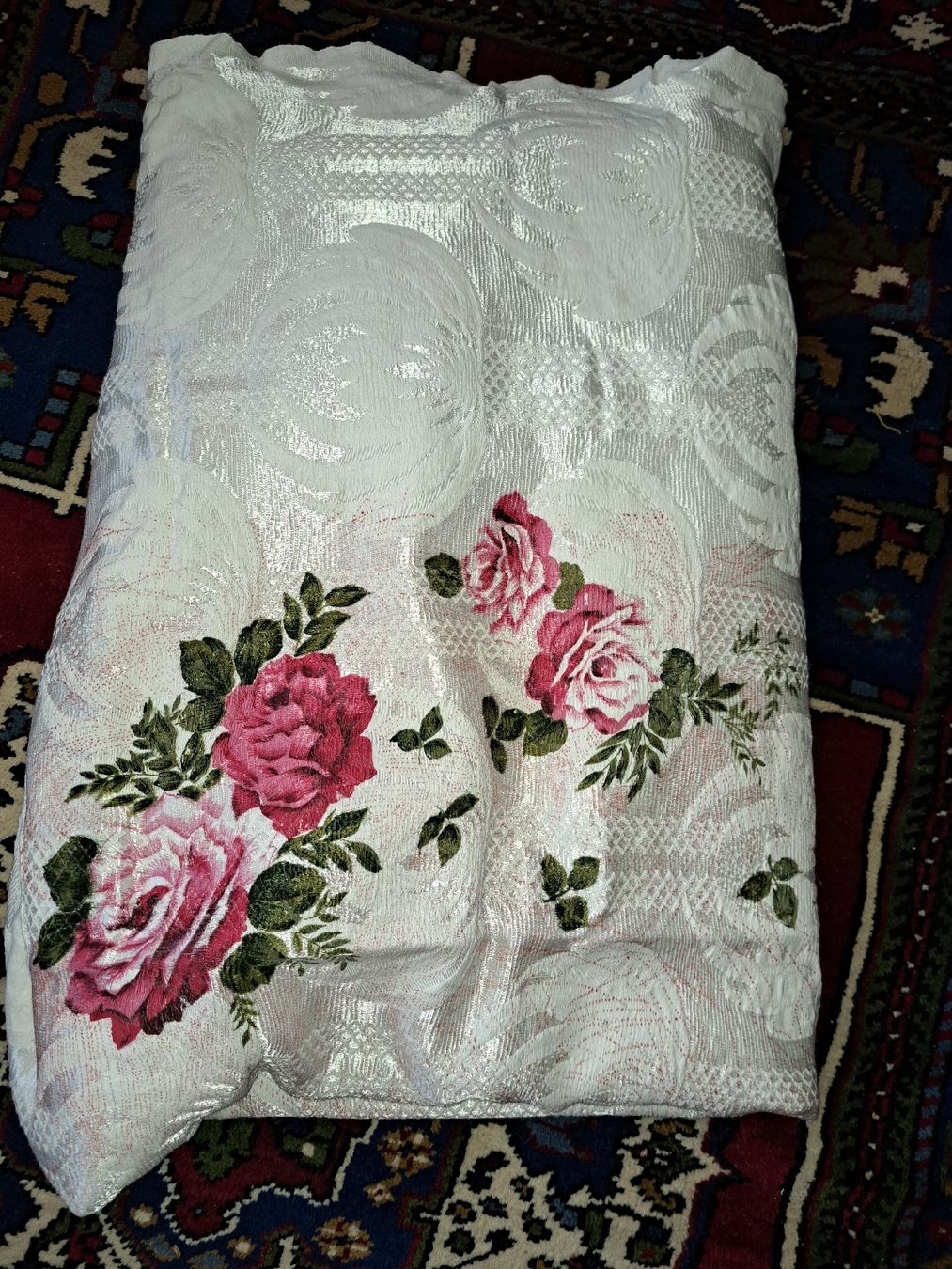 Decken: Bettüberwurf ROSE CA.220X200 – Gebraucht aus Kölliken von Upcycling-by-Mc-TAM 2