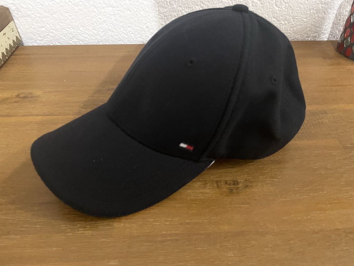 Tommy Hilfiger Hüte, Mützen & Caps: Tommy Hilfiger Schwarz Mutze Cap Baseball Golf – Neu (gemäss Beschreibung) aus Schliern b. Köniz von 505SR2.0