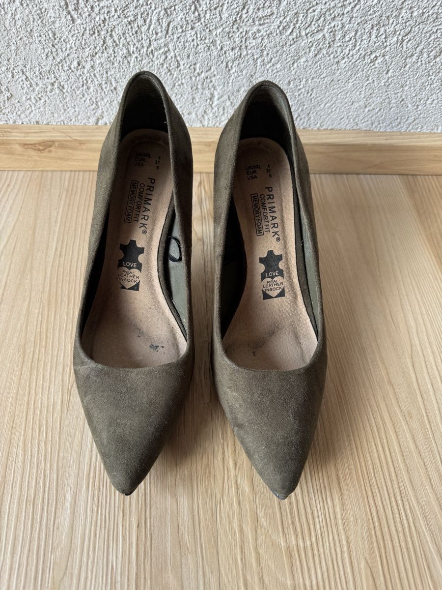 Scarpe da donna: Pumps – Usato da Brienz BE venduto da Eleri.M