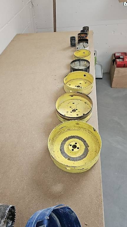 Tutti gli attrezzi: Lochsägen div. bis 160mm – Usato da Wattwil venduto da Schweizer12 3
