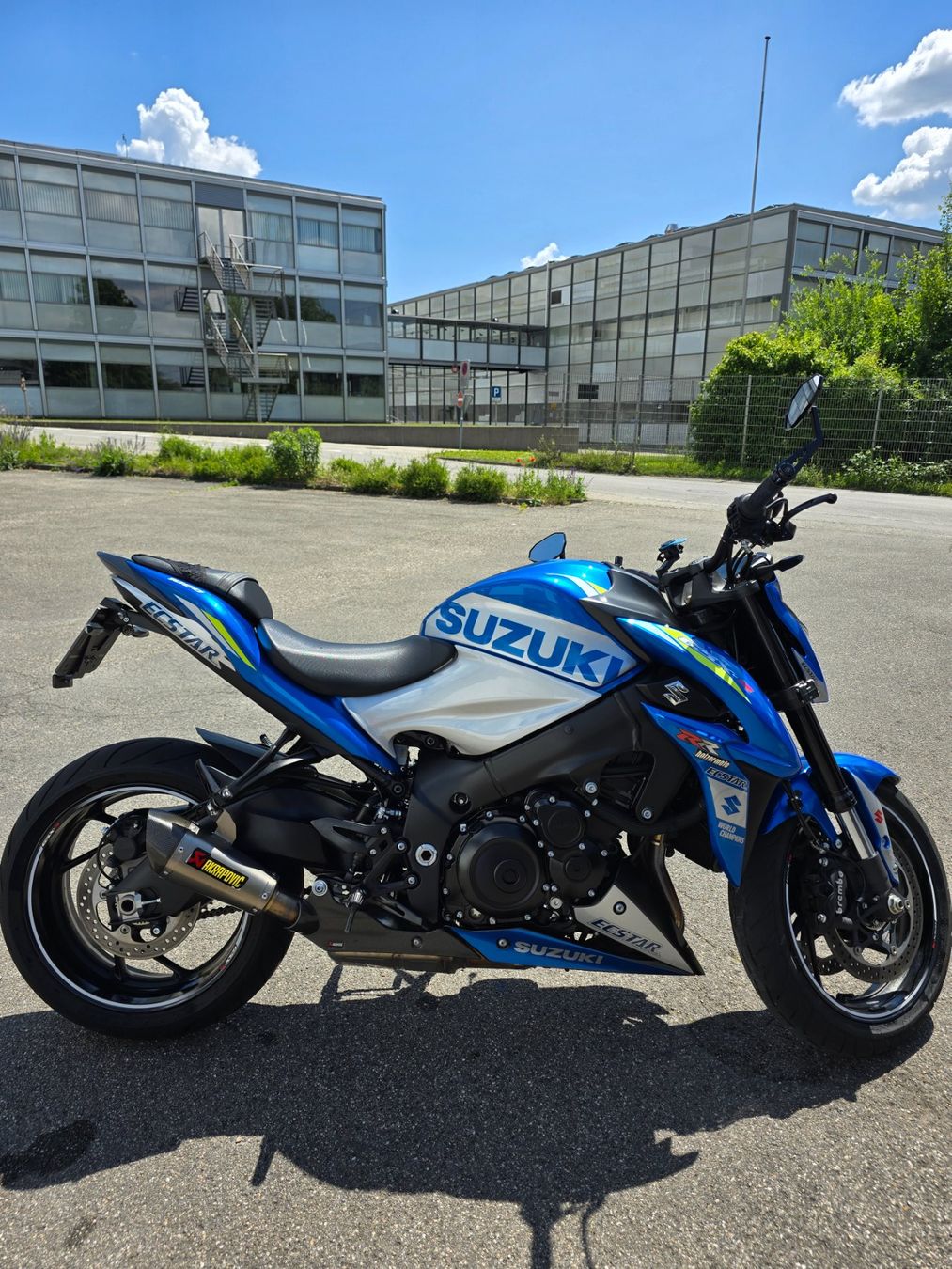 Suzuki Strada: Suzuki GSXS-1000 – Usato da Biberist venduto da Jole_kost