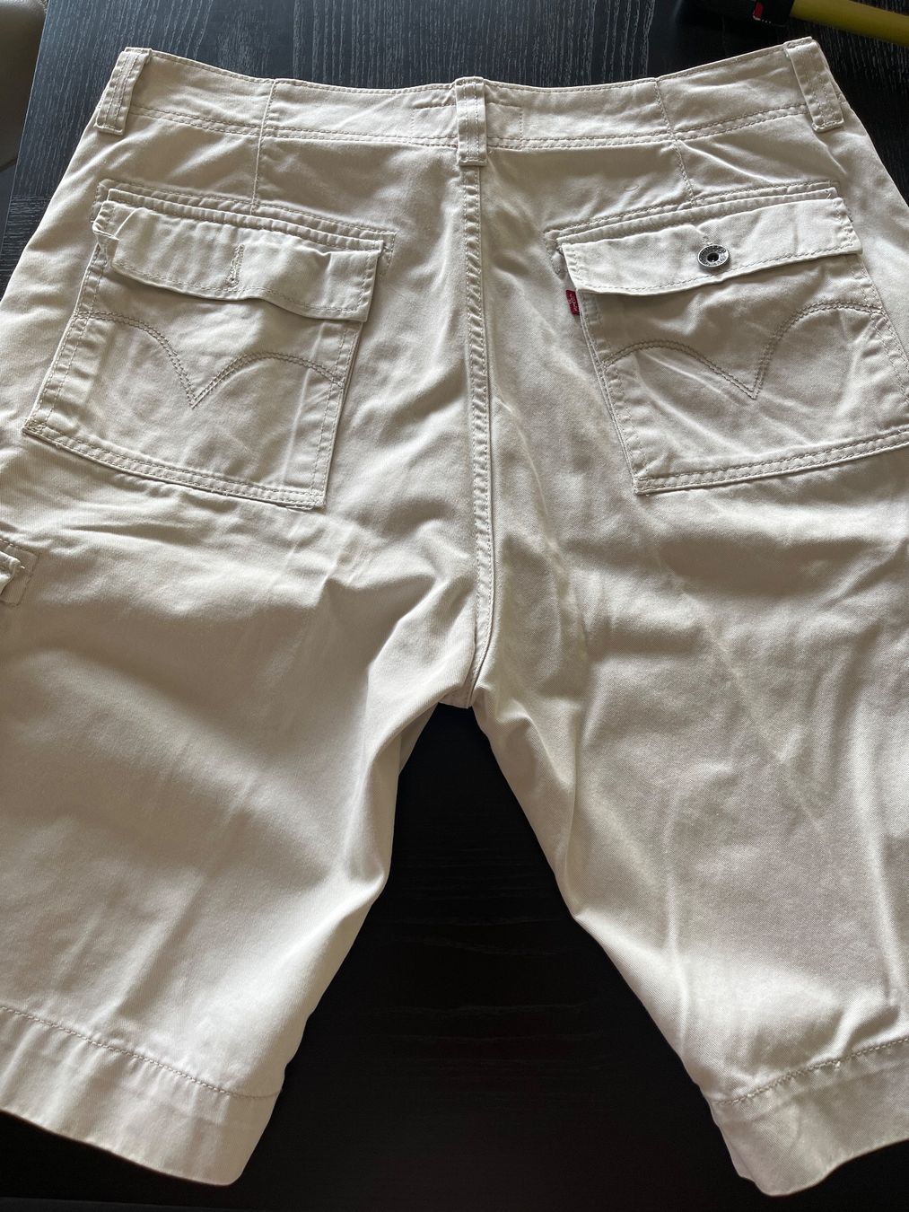 Levi's Jeans: Cargo Levi’s shorts – D'occasion à Rüschlikon par ant_5v7g 4
