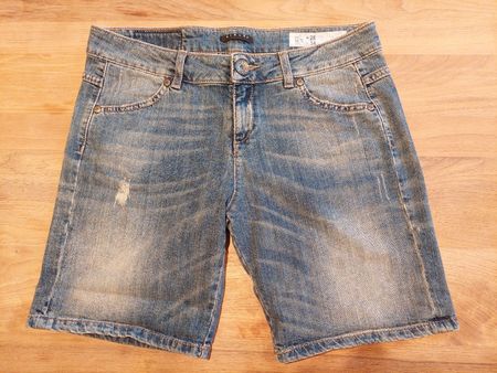Sisley Jeans Shorts, W28, Sommer Look, Top Zustand!