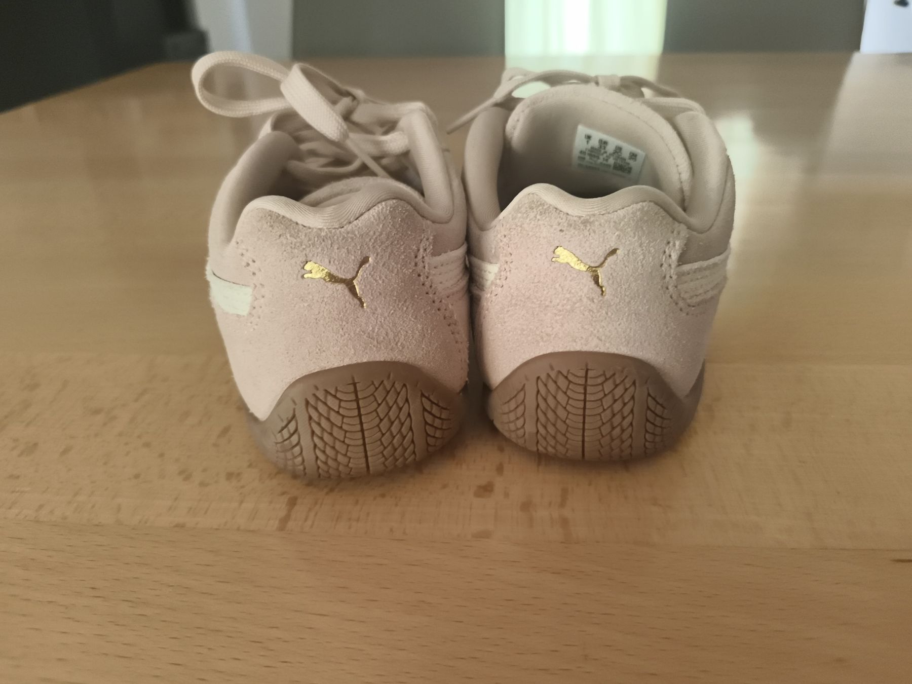 Puma Schuhe für Mädchen: Puma Sneaker rosa Grösse 33 – Gebraucht aus Aedermannsdorf von TBOOT 1