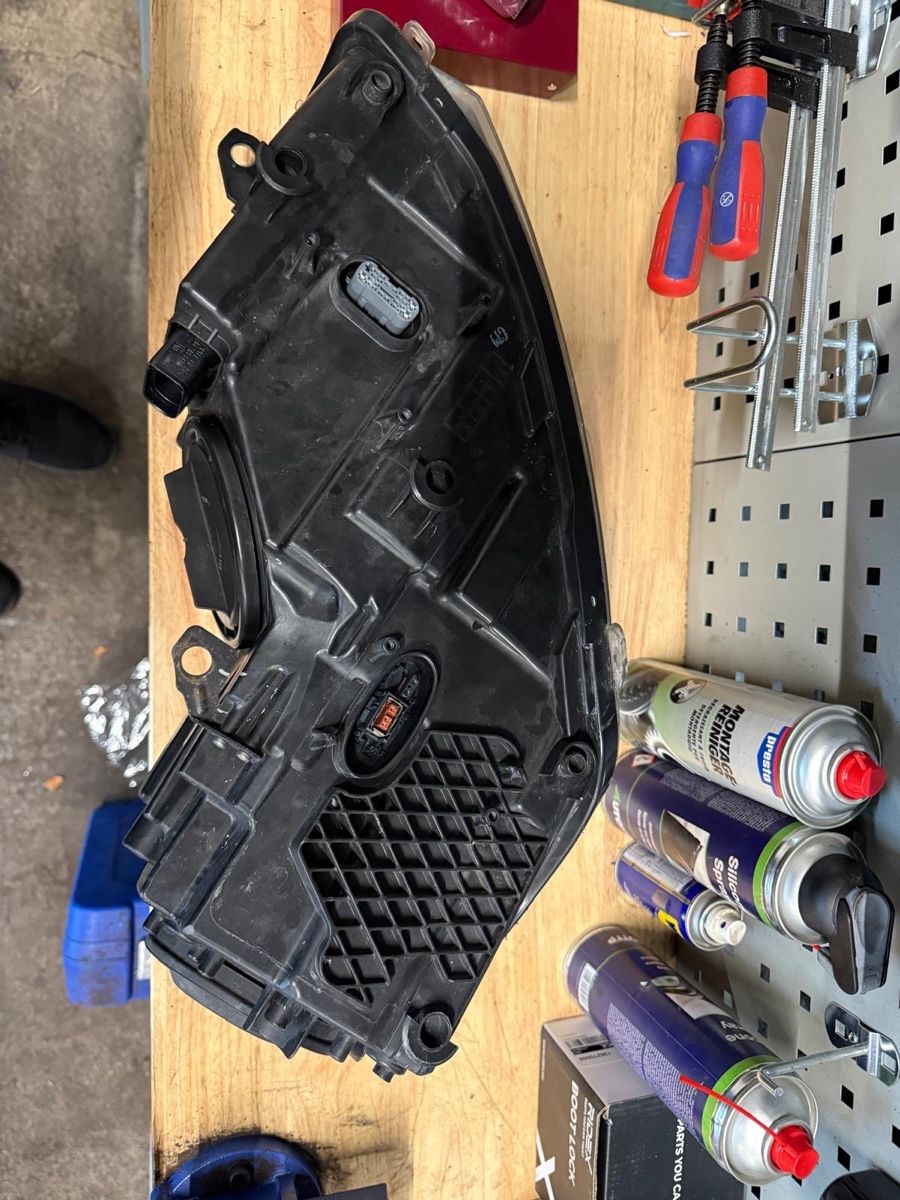 VW Scheinwerfer: VW Golf 6 Scheinwerfer – Gebraucht aus Einsiedeln von V8840 5