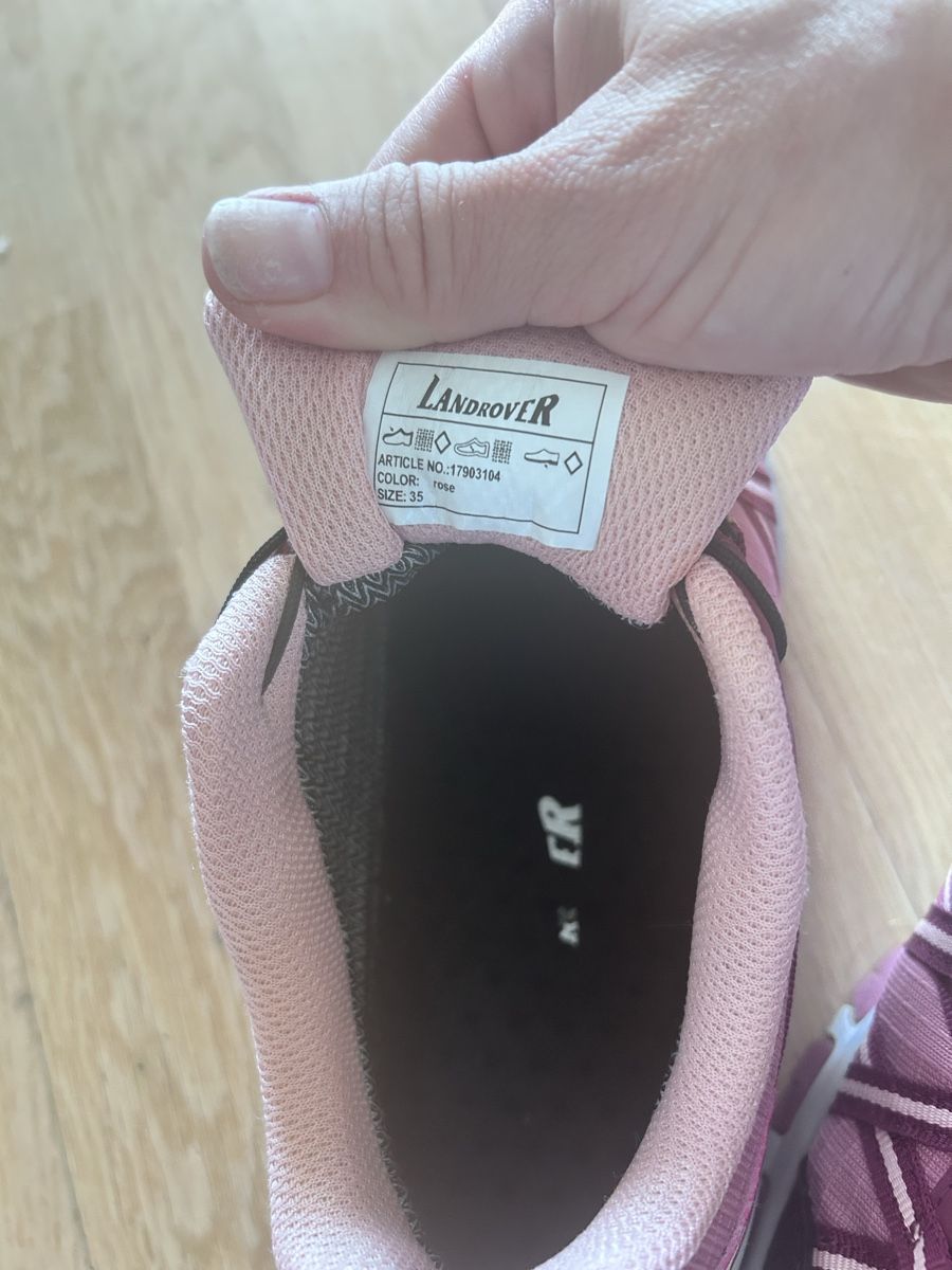 Scarpe per ragazze: Trekking Schuhe/Gr. 35 – Usato da Aarberg venduto da lep_qc92 7