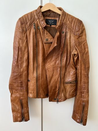 Coole Lederjacke von Zara, Grösse S, Top Zustand