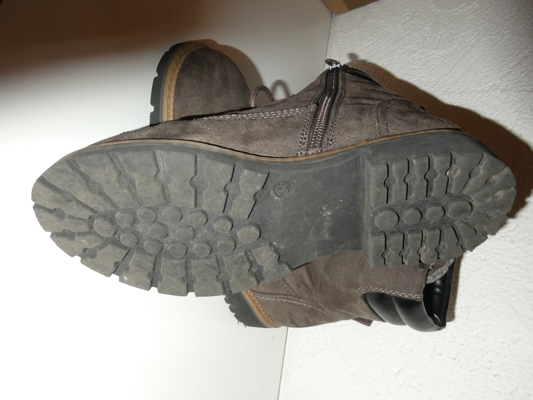 Scarpe per ragazze: Stiefel Wildleder Gr. 37 – Usato da Mels venduto da KOSL 3