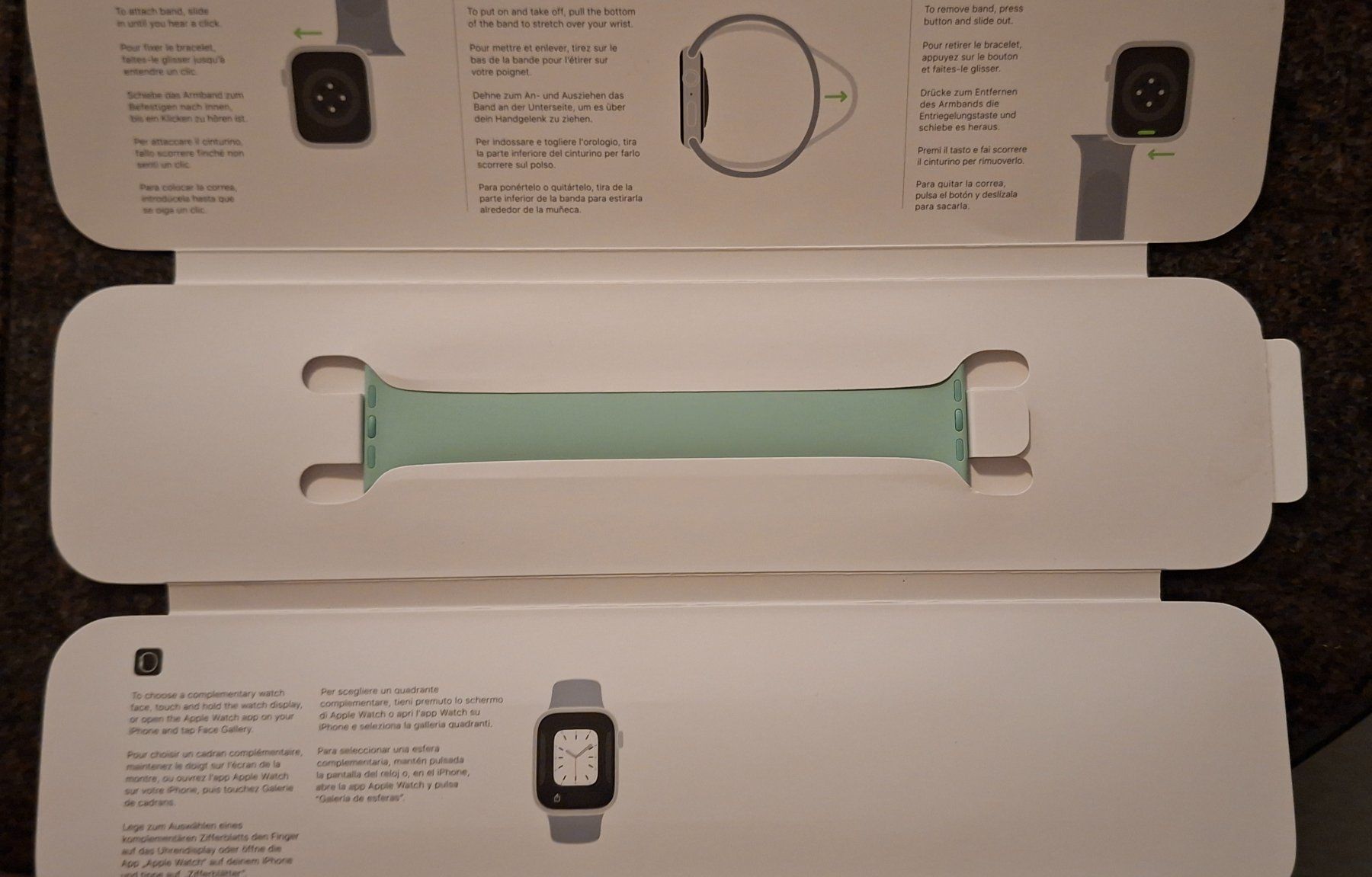 Apple Bracciali & Braccialetti: Armband Solo Loop Gr. 6 – Nuovo e nell'imballaggio originale da Bern venduto da Griffs_jetzt_zue 1