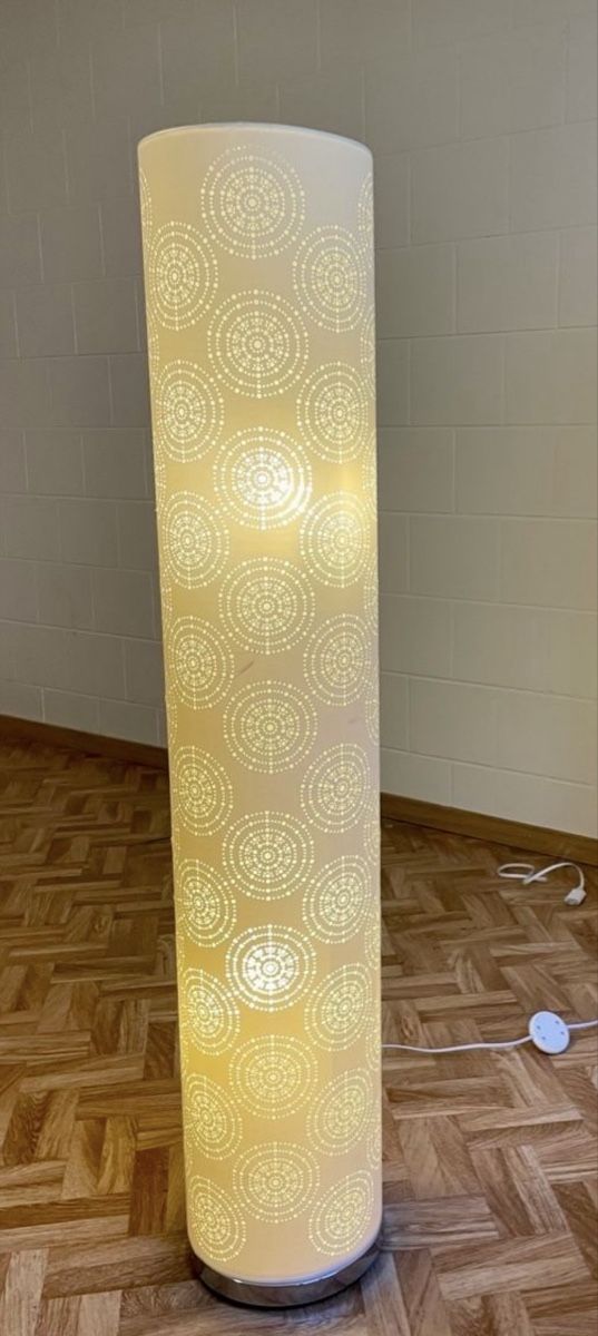 Micasa Lampade: Stehlampe Micasa – Usato da Zuzwil BE venduto da raya00