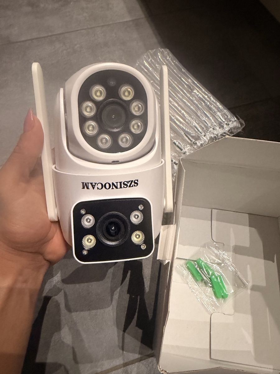Camcorder: Überwachungskamera weiss – Neu und originalverpackt aus Balterswil von new_one-123