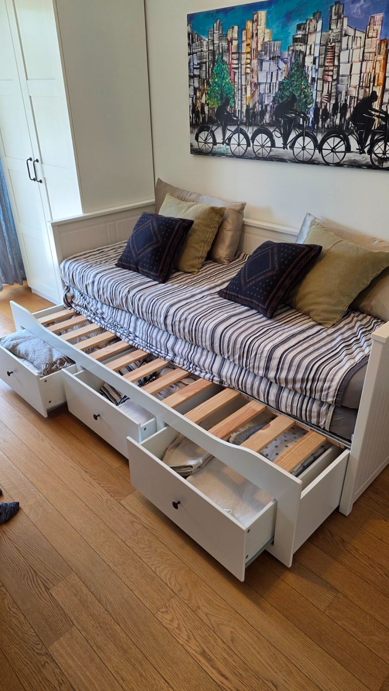 Ikea Betten: IKEA Bed with Extra Pull-Out Bed – Excellent Condition – Gebraucht aus Geneva von tut_95td 2