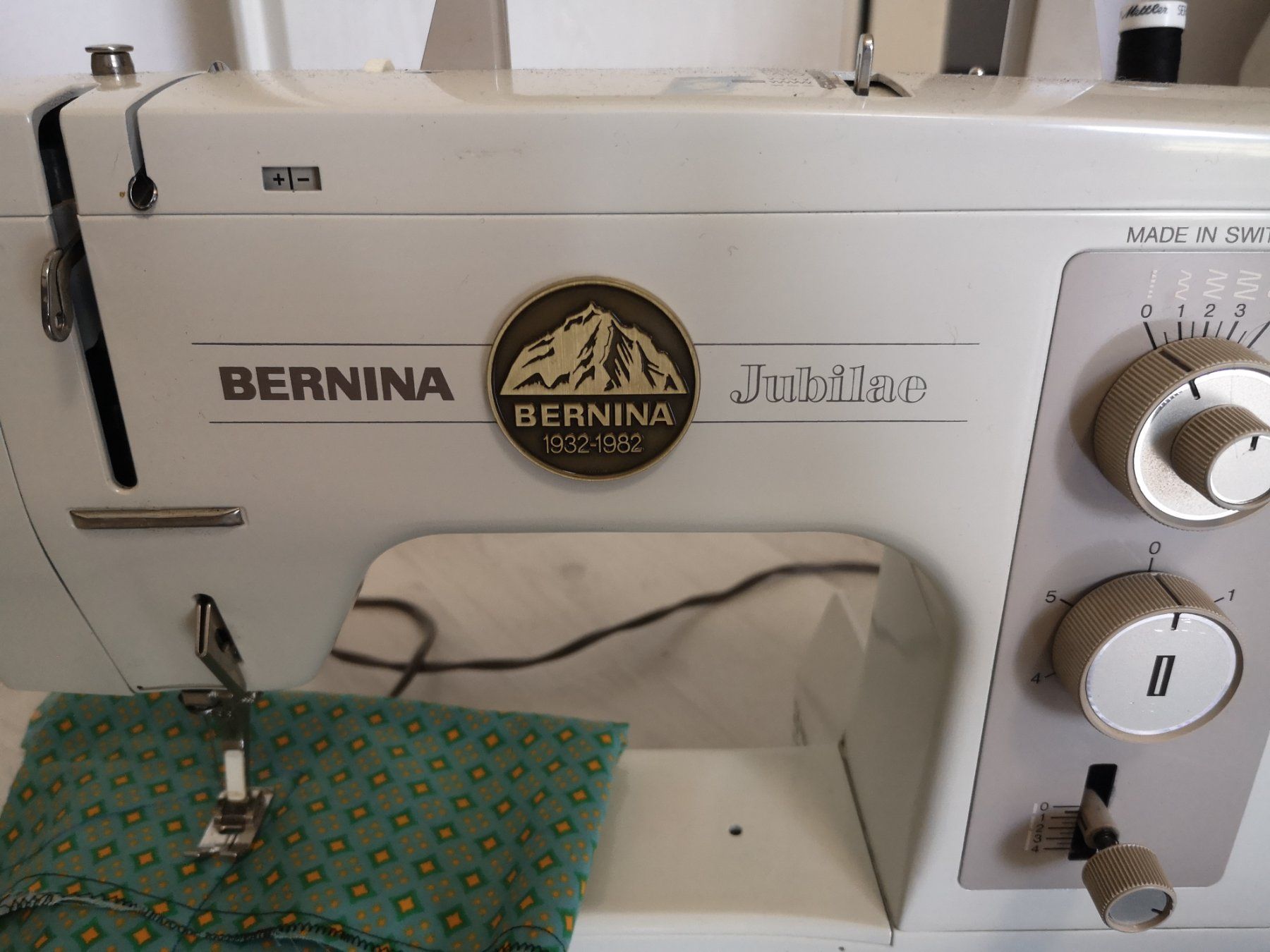 Bernina Macchine da cucire: Bernina matic 801 electronic – Usato da Fehraltorf venduto da romanschwarz