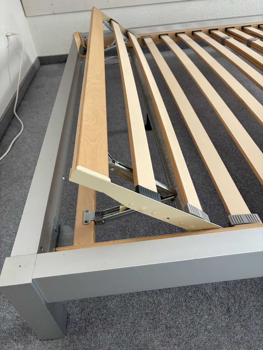 Betten: Bett mit Matratze – Gebraucht aus Dornach von AstonM22 9