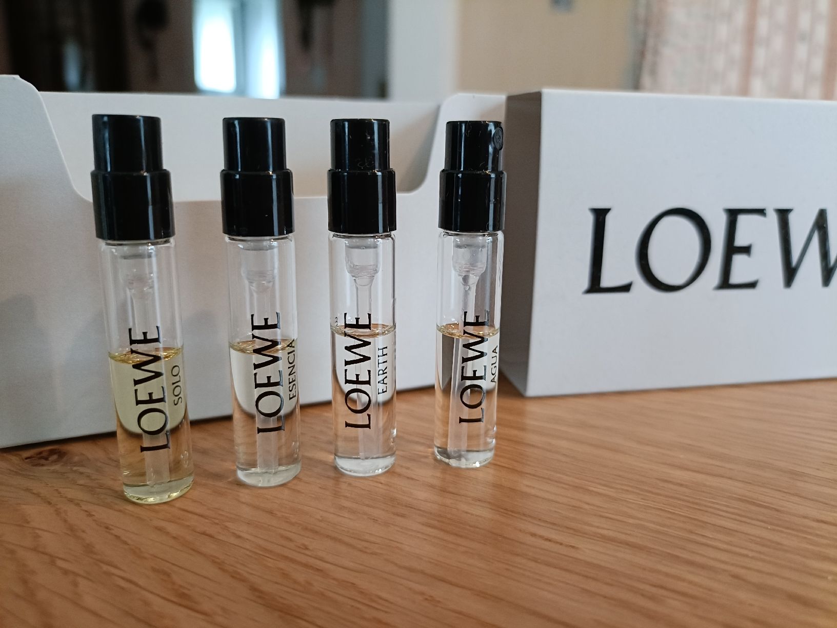 Loewe Profumi & Eau de Toilette: Loewe 4er Parfum Proben Set Eau de Parfum  – Nuovo e nell'imballaggio originale da Sargans venduto da Polifemo58 1