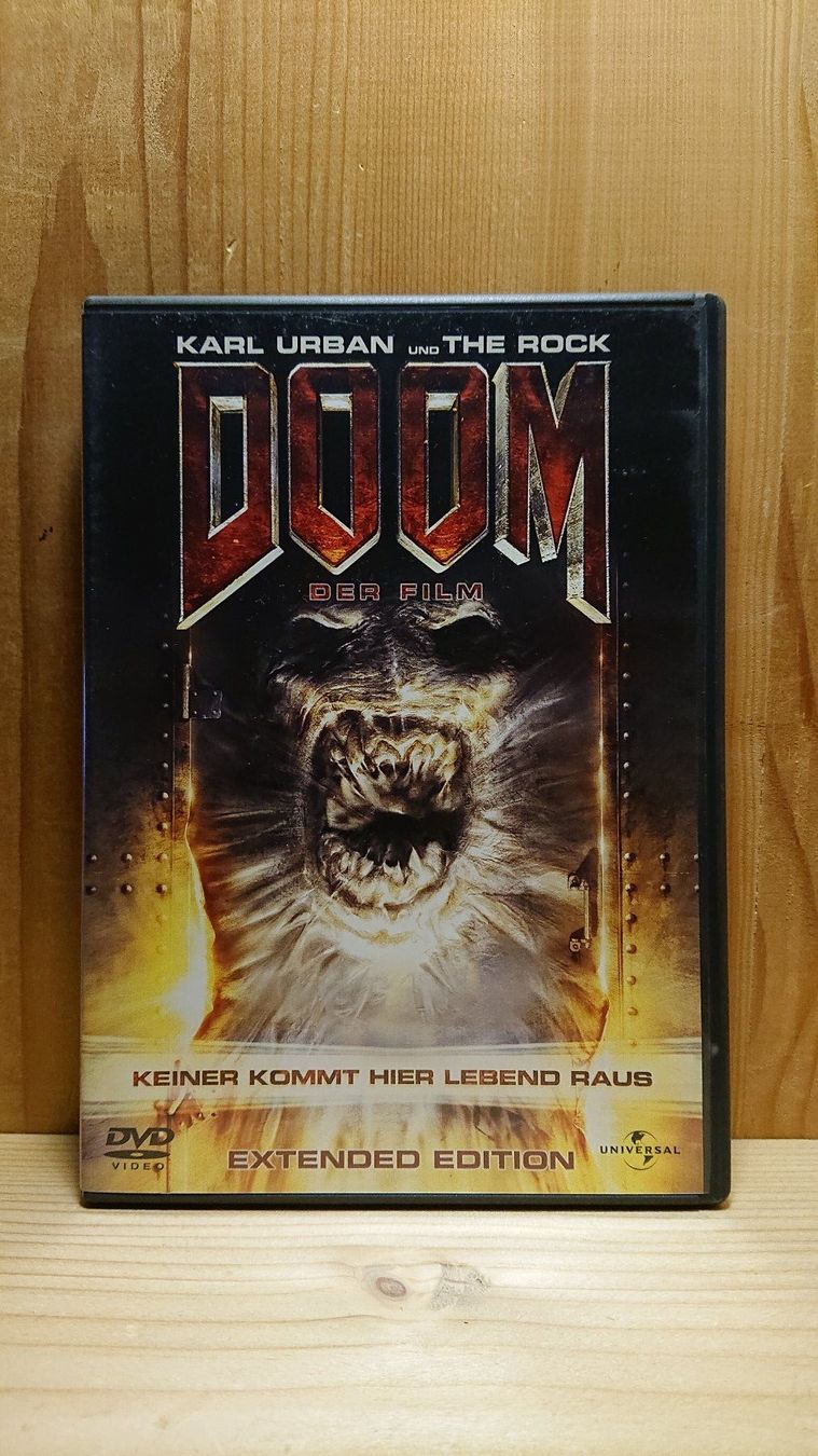 Tutti i DVDs: DOOM Der Film auf DVD – Usato da Wilderswil venduto da Exebub