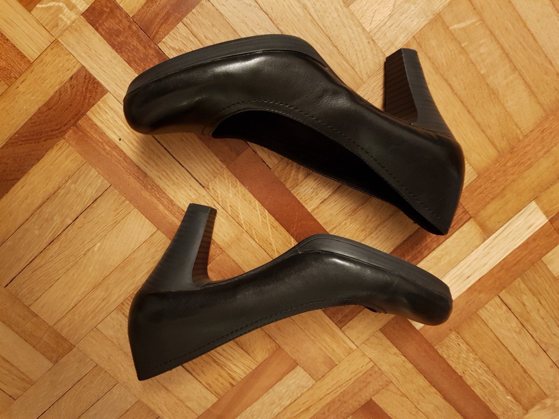 Tamaris Scarpe da donna: Escarpins noirs TAMARIS 38 – Usato da Veyrier venduto da sosozizou 2
