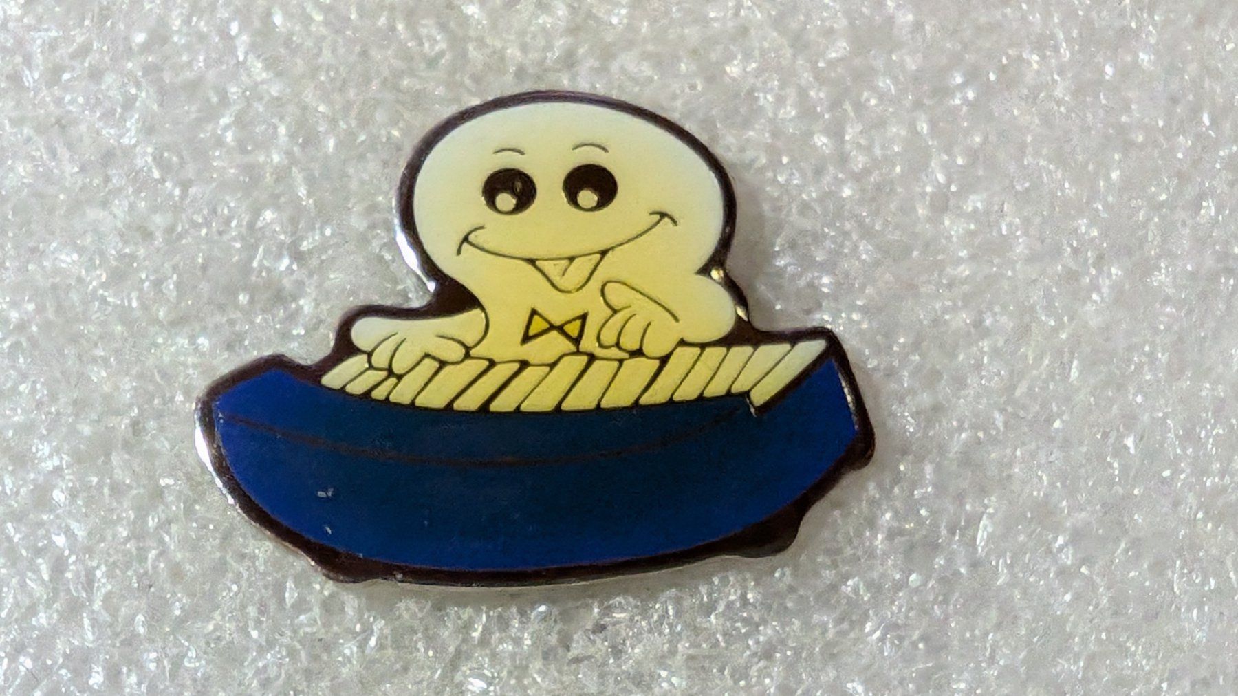 Placchette & Badge: Ansteckpin 219: Maga Bio – Usato da Oppligen venduto da Pin-Fall-Shop