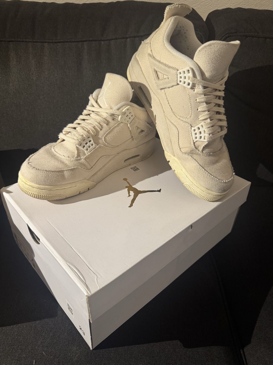 Jordan Chaussures hommes: Air Jordan 4 Retro Grösse 43 EU – D'occasion à Chur par ropa68