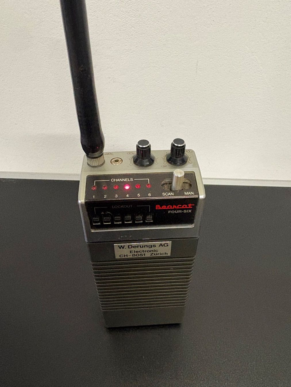 Radiocomunicazione: Funkscanner Bearcat BC FOUR-SIX-A gebraucht – Usato da Wiesendangen venduto da plus-minus
