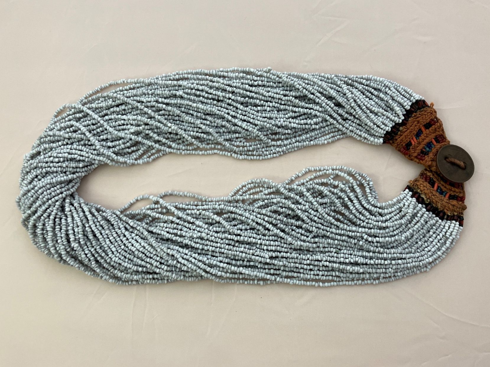 Catenine: Traditionelle Naga-Halskette – Usato da Burgdorf venduto da liquorice 2