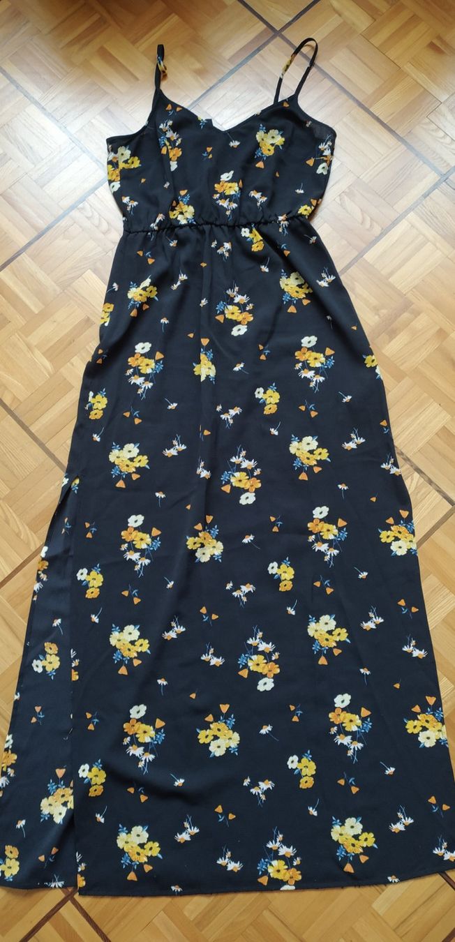 H&M Kleider: Robe noire à fleurs Divided / Blumenkleid schwarz Divided – Neu (gemäss Beschreibung) aus Moutier von ant_6dwq