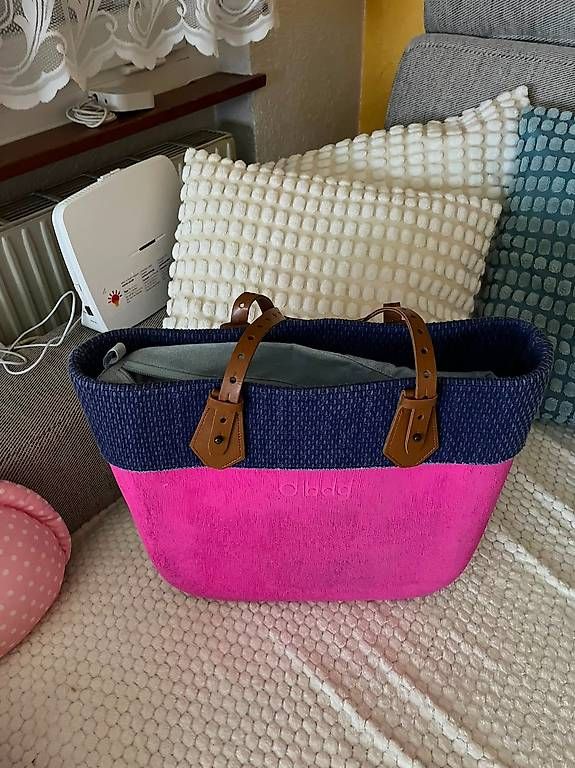 Obag Sacs femmes: Sac Obag type grand format – D'occasion à Monthey par Jabeille
