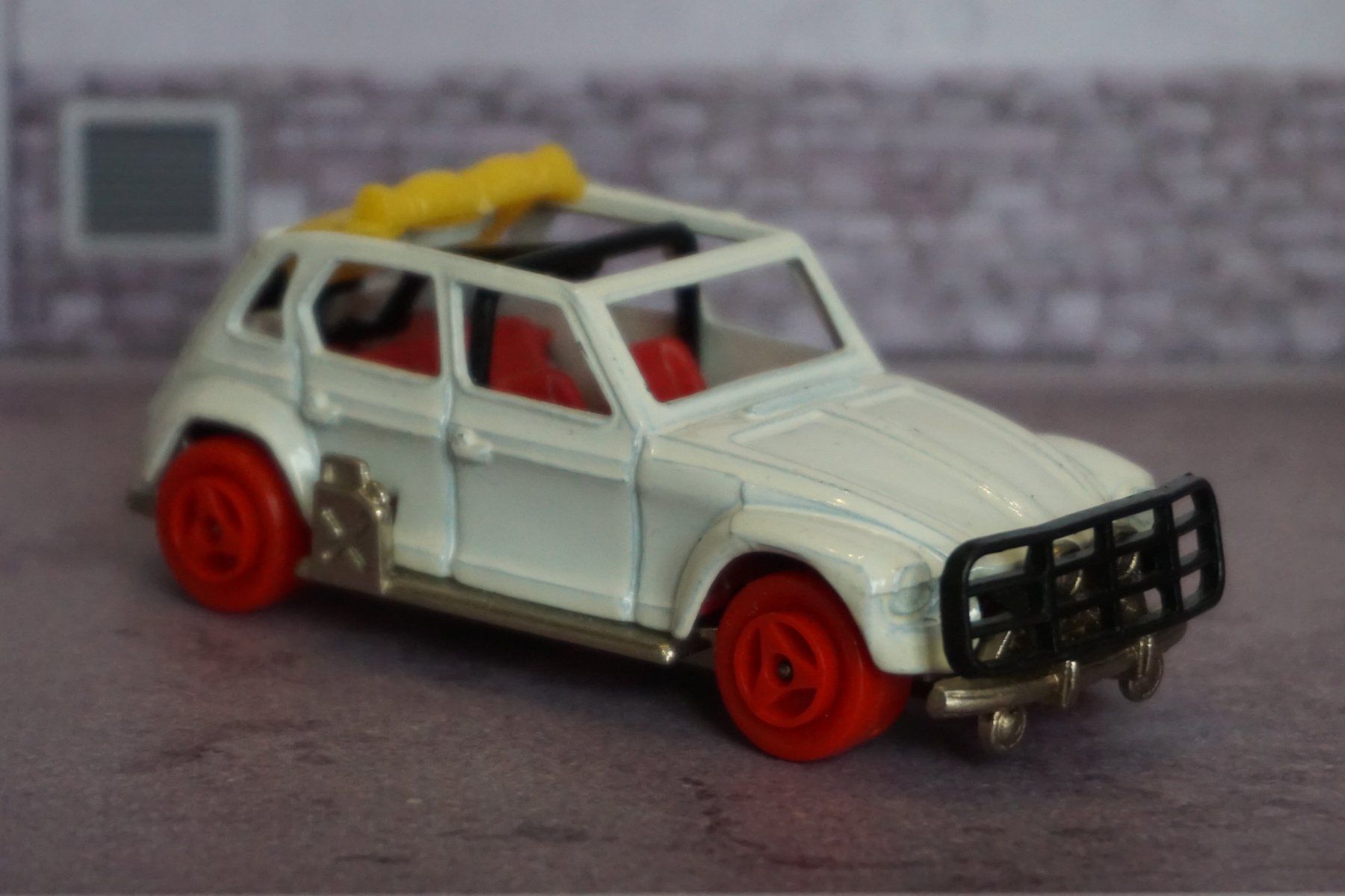 Majorette Modellautos: Majorette Citrone Dyane Rally COOL !!!!!!!!!!!!!!!!!!!!!!!! – Gebraucht aus Reiden von Doppeldecker69