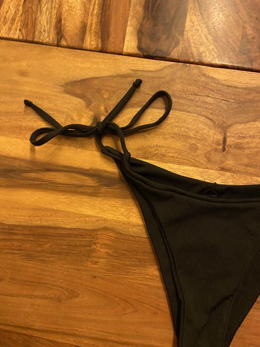 Pantaloni: Bikini Grösse M – Usato da Luzern venduto da oli_6x2r 1