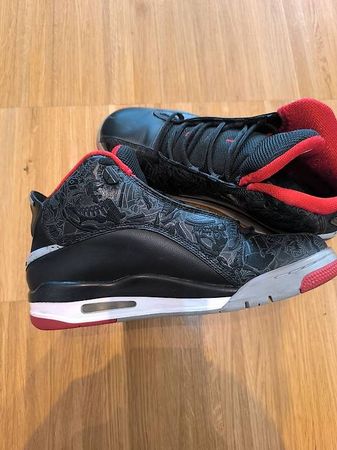 Jordan Dub Zero "Black Cement" ? Grösse US 10.5