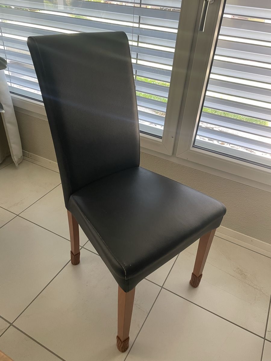 Sedie: Stühle Esszimmer Leder/Holz – Usato da Rupperswil venduto da Abcsale 1