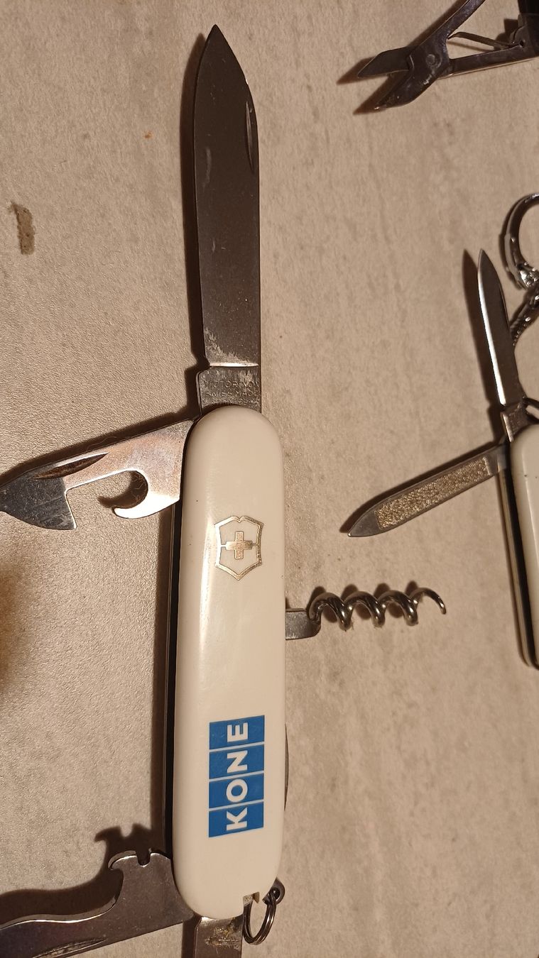 Couteaux de poche: 8 Sammel Sackmesser  – D'occasion à Flawil par Naphtali 6