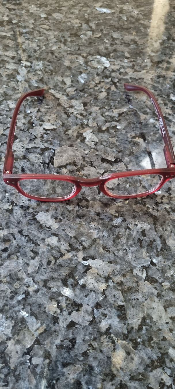 Occhiali & Lenti: Rote Lesebrille, Stärke +1.00, neu! – Nuovo (secondo la descrizione) da egliswil venduto da Maggy6