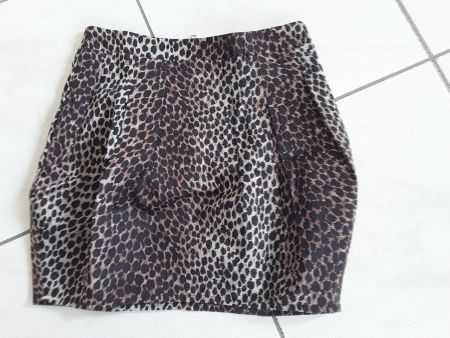 Cooler,neuw.Leopartenprint - Jupe  Grösse 34