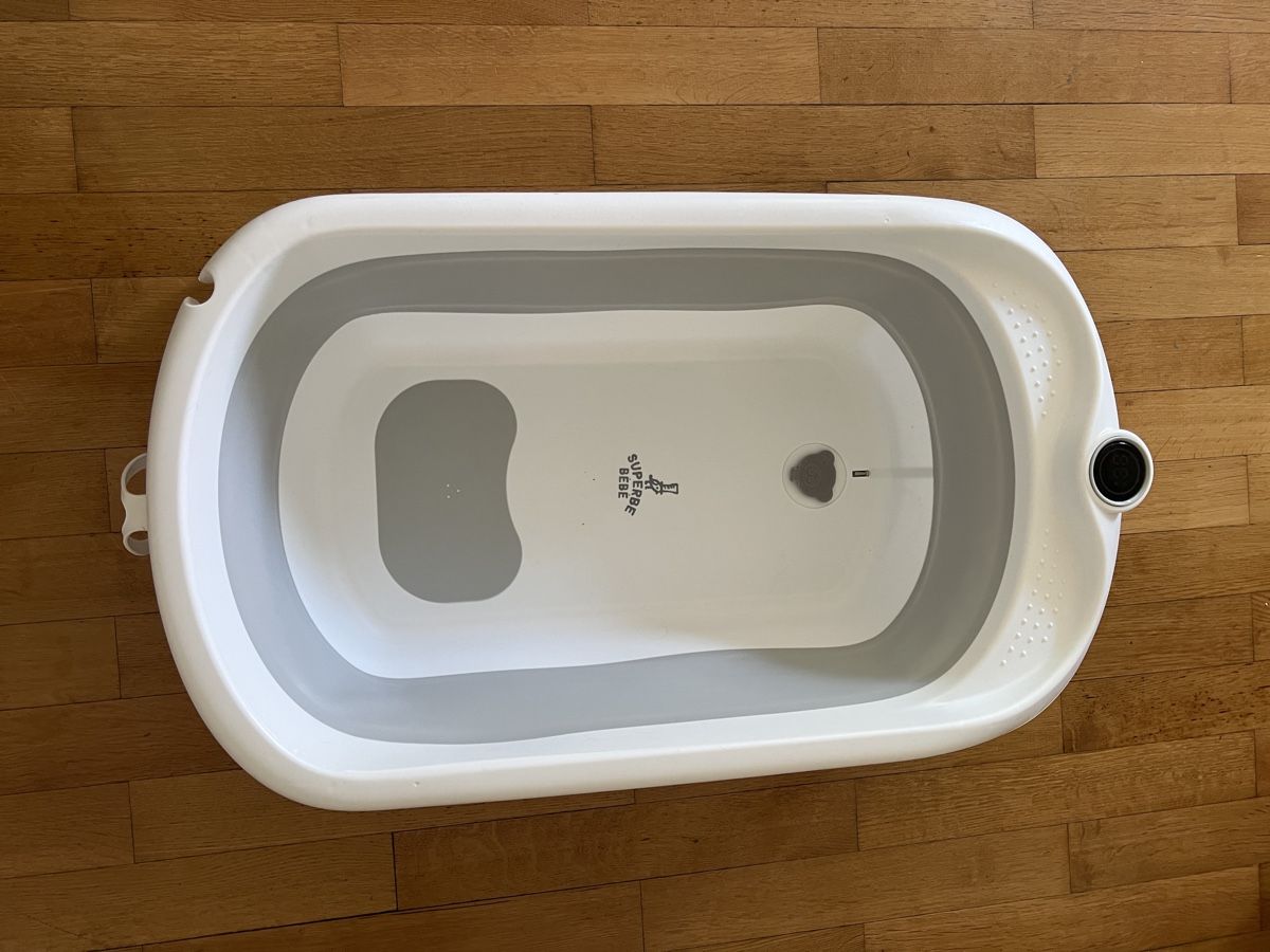 Vasche da bagno: Baby bath with built in thermometer – Nuovo (secondo la descrizione) da Zürich venduto da lin_fg66