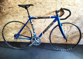 Trek 2200 Alpha Series road bike frame blue