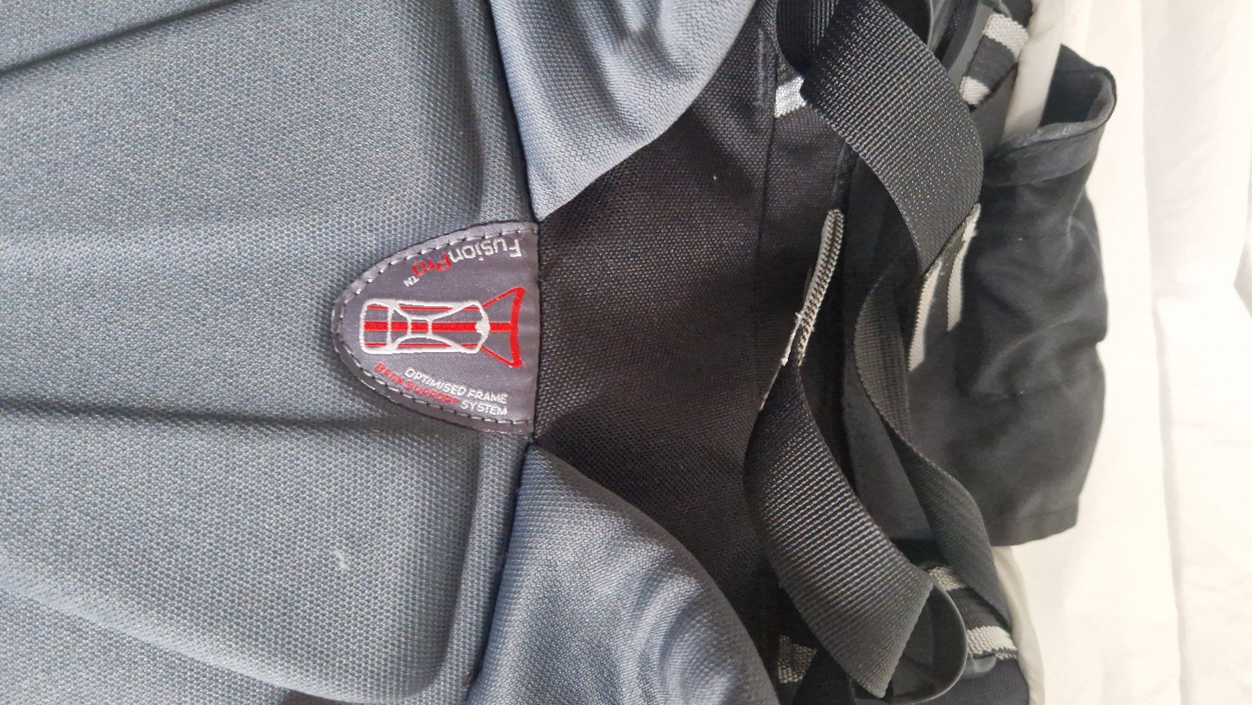 Berghaus Zaini: Rucksack Berghaus EXTREM CRAIG 45+15 – Usato da KREUZLINGEN venduto da sma_c5fz 8