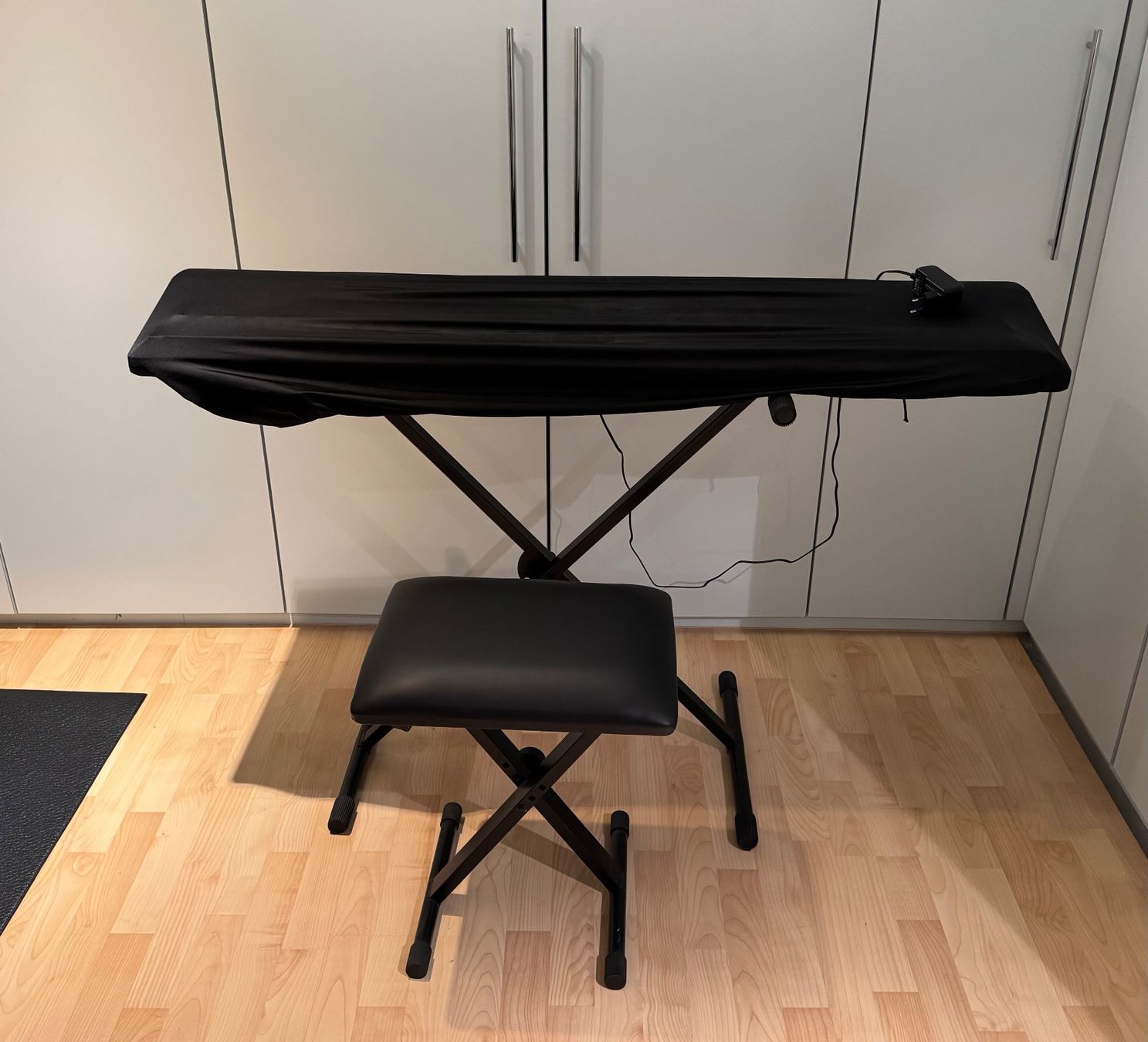 Roland Musikinstrumente: NEUES E-PIANO GO 88 – Neu (gemäss Beschreibung) aus Wettingen von 1coni1 1