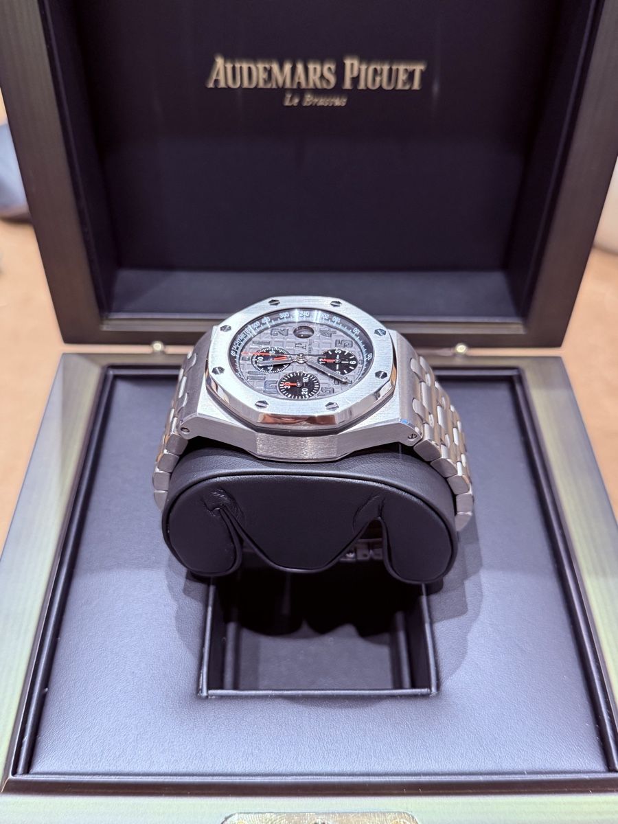 Audemars Piguet Orologi: Audemars Piguet RO Offshore Titan Fullset – Usato da Zürich venduto da WATCHROOM 3