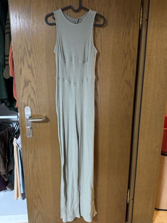 Sommerlicher Jumpsuit in Khaki, Grösse M