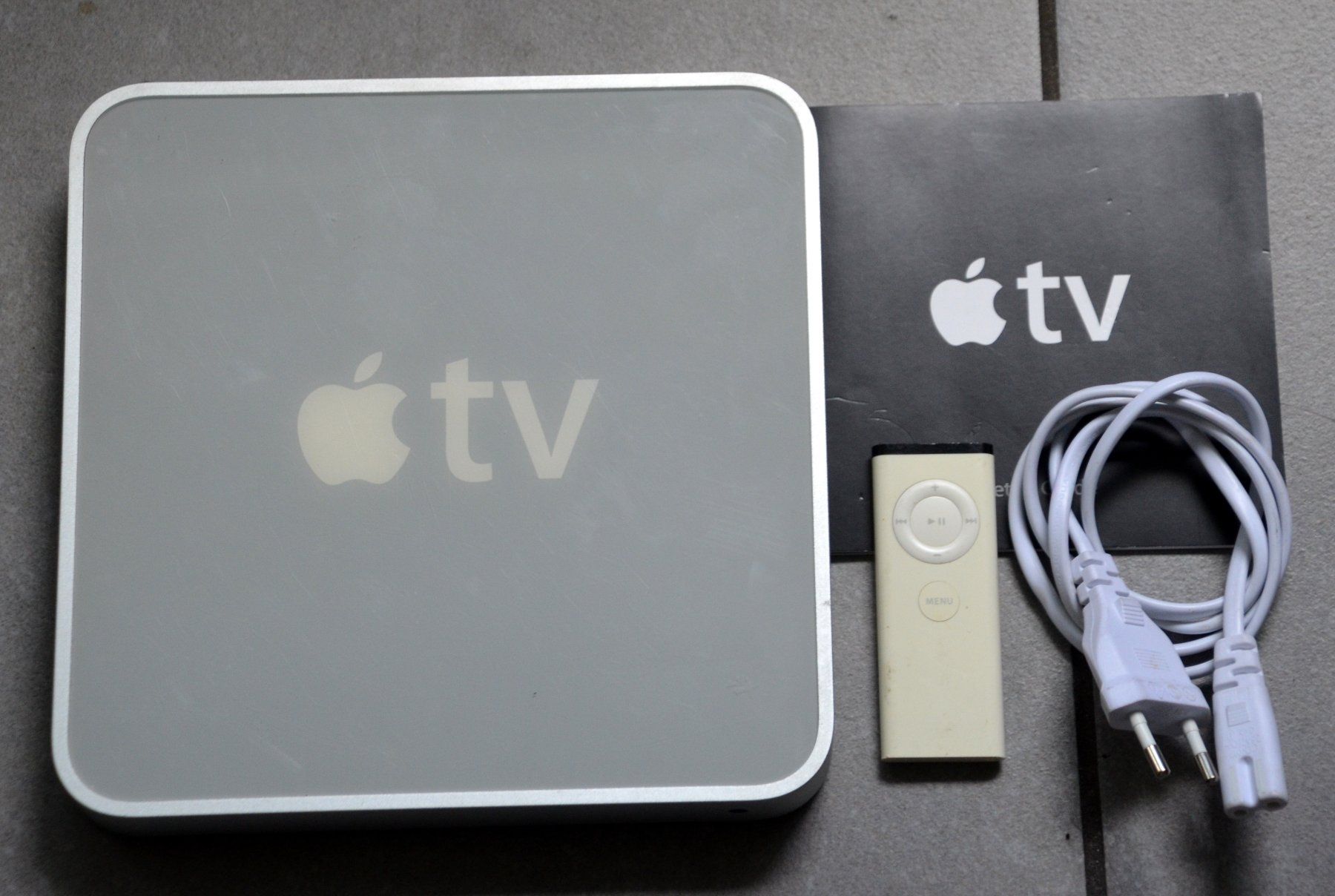 Apple Lettore multimediale & Streamer: Apple TV A1218  150Gb – Usato da Collonges venduto da arashee