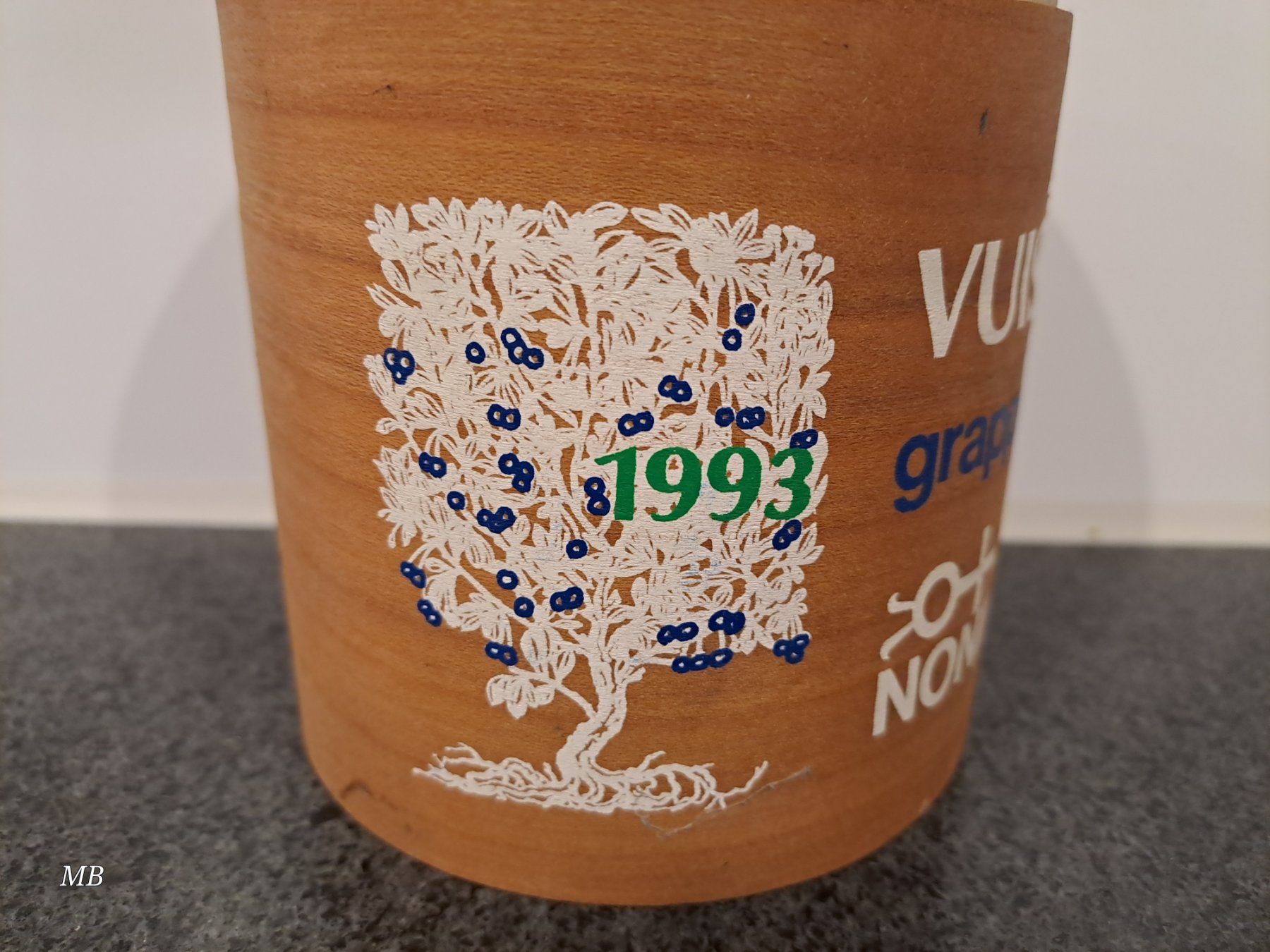 Bevande alcoliche: Nonino Vuisinar Grappa 1993 inkl. Box – Nuovo e nell'imballaggio originale da Elsau venduto da Kellerraeumung 7