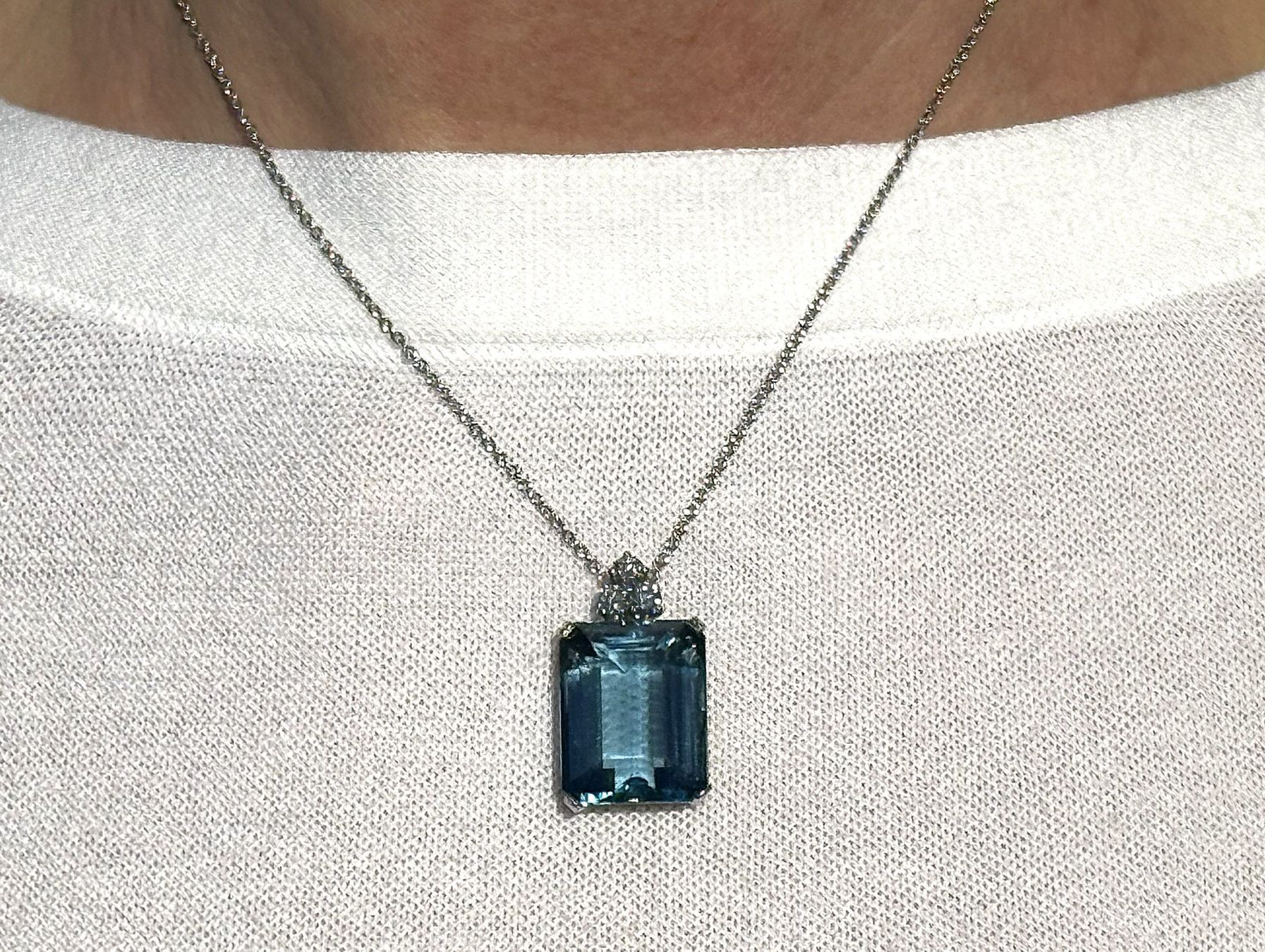 Catenine: Halskette mit Aquamarin und Diamanten – Usato da Affoltern am Albis venduto da nce_vx5f 5