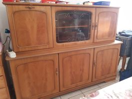 Buffetschrank aus Holz mit Vitrine gebraucht guter Zustand