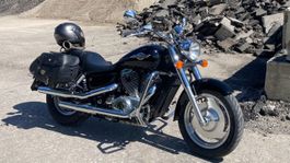 Honda VT1100 C2B Shadow-Sabre